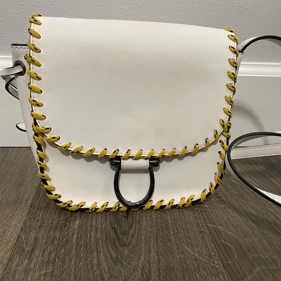 Circus by Sam Edelman White Ezra Crossbody Bag - Picture 3 of 6